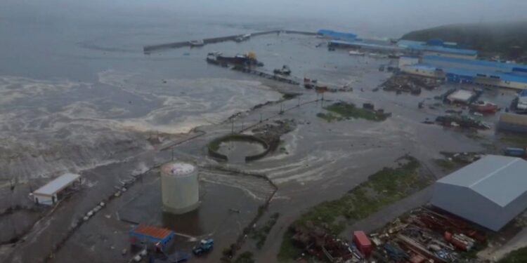 Rampzalige tsunami raast van Kamchatka naar Hawaii, Alaska en Californië