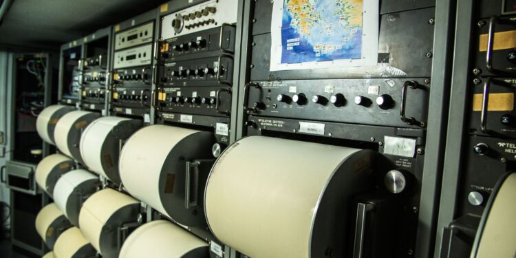 Kleine aardbeving schudt Istanbul wakker