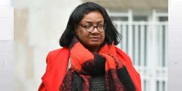 Diane Abbott geschorst door Labour Partij