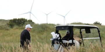 Schotland keurt ‘grootste offshore windmolenpark’ goed ondanks druk van Trump