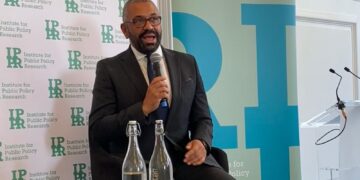 James Cleverly waarschuwt dat vertrek uit ECHR geen magische oplossing is