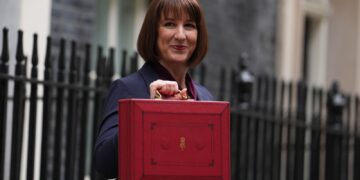 Waarschuwing OBR: Financiën in kwetsbare positie