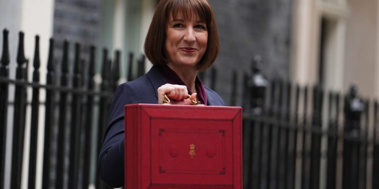 Waarschuwing OBR: Financiën in kwetsbare positie