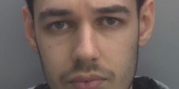 Eerste veroordeling onder nieuwe online veiligheidswetten voor aanzetten tot zelfmoord