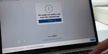 Massaal verzet tegen internetveiligheidsregels