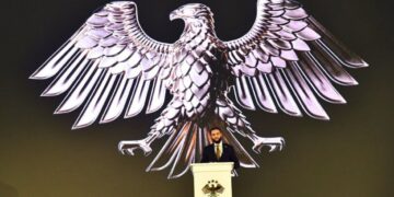De betekenis van de Golden Eagle in het nieuwe Syrische embleem