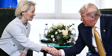 VS en EU bereiken handelsovereenkomst van 15% op staal en aluminium, aldus Trump