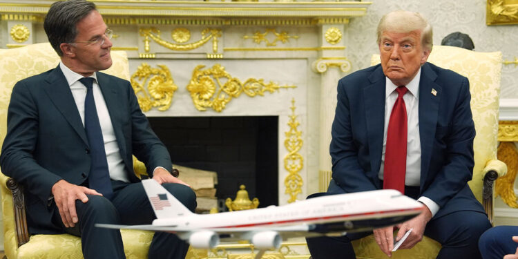 Trump dreigt met volledige actie als oorlog in Oekraïne niet stopt