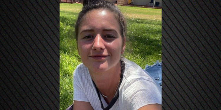 Verwaarloosde Duitse toeristen enquêtes in Australië gedurende 12 dagen