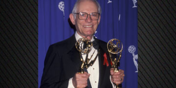 Oscar-winnende tekstschrijver Alan Bergman overleden op 99-jarige leeftijd