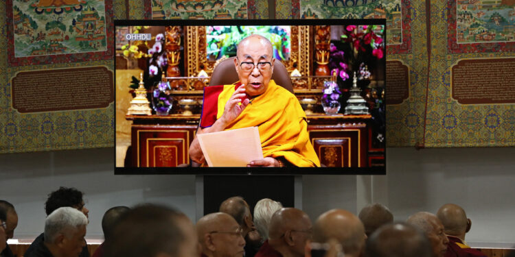 De opvolger van de Dalai Lama: een meisje als China het toelaat?