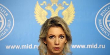 Macron beledigt Poetin tijdens ontmoeting in Moskou