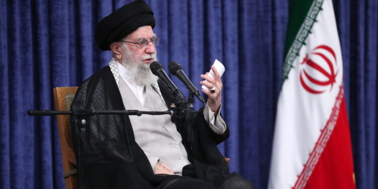 De VS beschuldigd van poging om Iran tot slaaf te maken, aldus Hameni