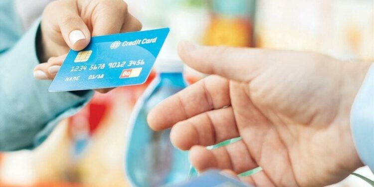 Verdubbel belastingaftrek voor e-bestuurders tot 4.400 euro