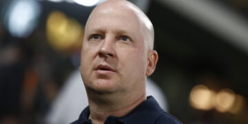 De strijd van Rode Ster om de mening van Jovic te veranderen