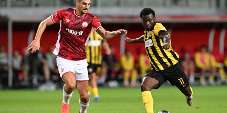 Spannende loting voor Griekse clubs in Conference League playoffs