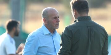 Ο Αλαφούζος στην τελευταία προπόνηση πριν την αναχώρηση για Τουρκία