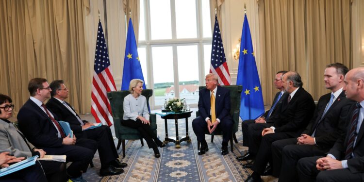 Trump belooft Amerikaanse aanwezigheid in Oekraïne