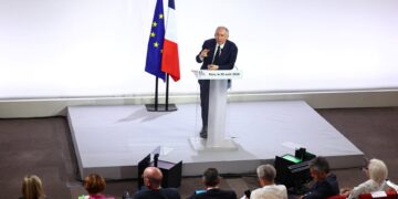 Terug naar de duisternis: Frankrijk keert terug naar Abyss