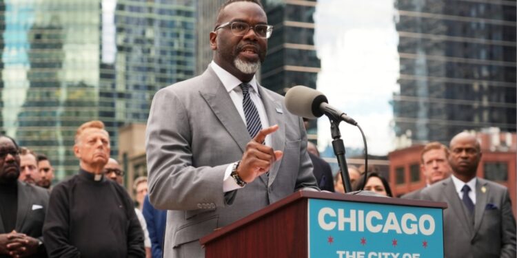 Burgemeester Chicago weigert samenwerking met Nationale Garde van Trump