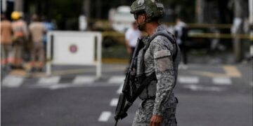 Colombiaanse militaire operatie tegen rebellen na 19 doden