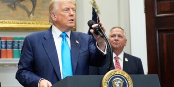 Trump legt Servië 35% linksbelasting op.