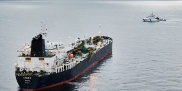 Finse vervolging van tankzeilers voor sabotage in Baltische kabels