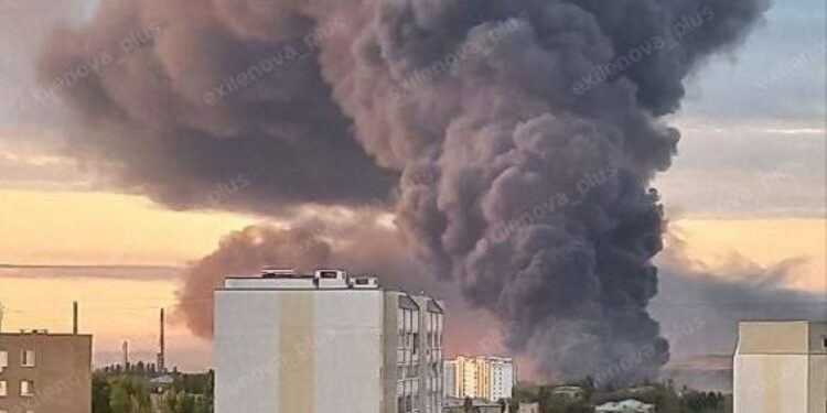 Brandstoftekorten in Rusland door aanvallen op raffinaderijen in Oekraïne