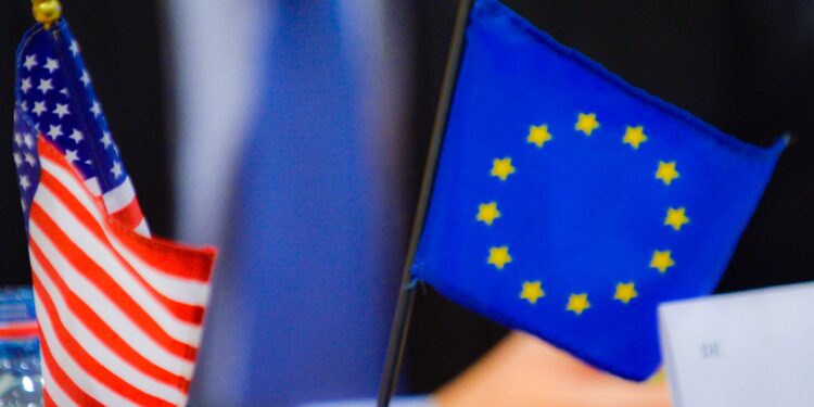 Commissie: bijna volledige overeenkomst tussen VS en EU