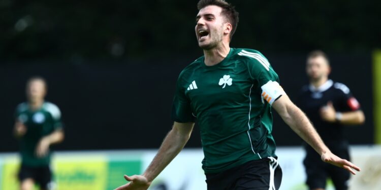 Fotis Ioannidis voltooit transfer naar Sporting Lissabon