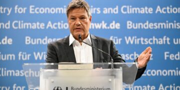 Robert Habek stapt op als parlementslid vanwege groene idealen.