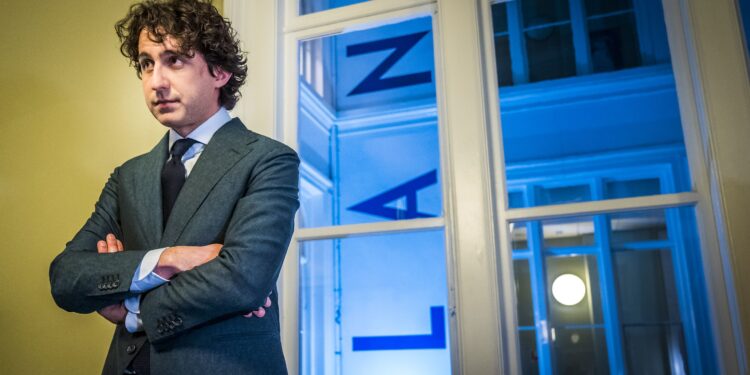 Jesse Klaver kritisch op VVD, NSC en BBB: ‘Jullie maken er een potje van’