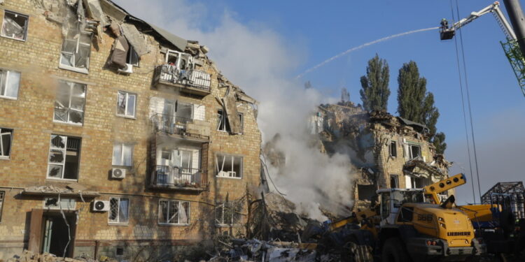 23 doden bij Russische bomaanslagen in Kiev – 8 vermisten