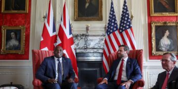 Ontmoeting Lamy met VP Vance en Gaza-ontwikkelingen: Avond in Groot-Brittannië