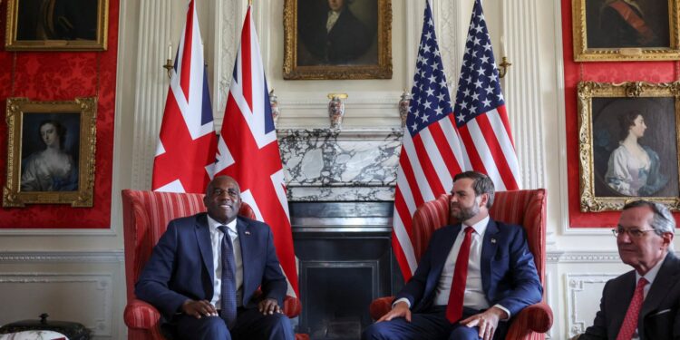 Ontmoeting Lamy met VP Vance en Gaza-ontwikkelingen: Avond in Groot-Brittannië