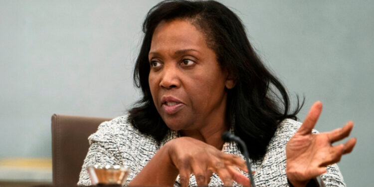 Lisa Cook vecht ontslag bij rechter na actie Trump tegen Fed