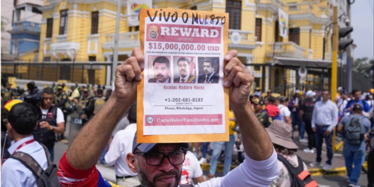 VS biedt $50 miljoen voor arrestatie Maduro