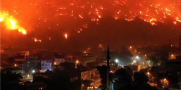 Evacuaties vanwege vuur in noordwesten Turkije