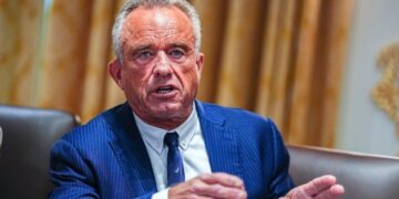 Kennedy kondigt nieuwe CDC’s aan na ontslag hoofd wegens niet naleven Trump-agenda