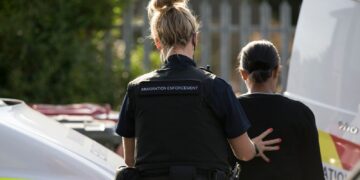 Uitwijzing nu, beroep later: beleid uitgebreid naar 23 landen
