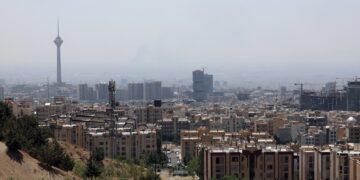 Duitsland adviseert burgers Iran te verlaten en reizen te vermijden