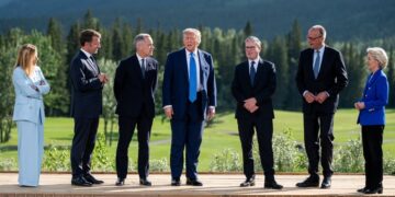 Intriges en spanningen in Oval Office: Trumps persoonlijke relaties en slaapbalans