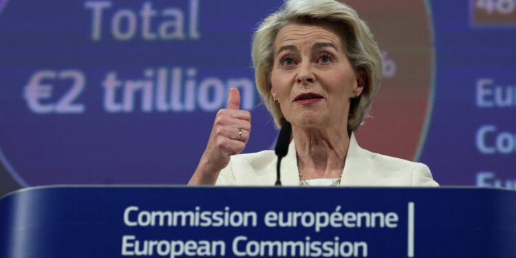 Hoge kwaliteit telefoongesprekken tussen Trump en Zelenski