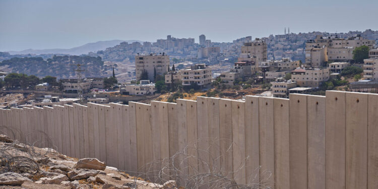 Israël ontkent plan Westelijke Jordaanoever te bevestigen na Palestijnse erkenning