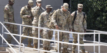 Nationale Garde arriveert in Washington na Trump-bevel, burgemeesters beschuldigen van machtsmisbruik