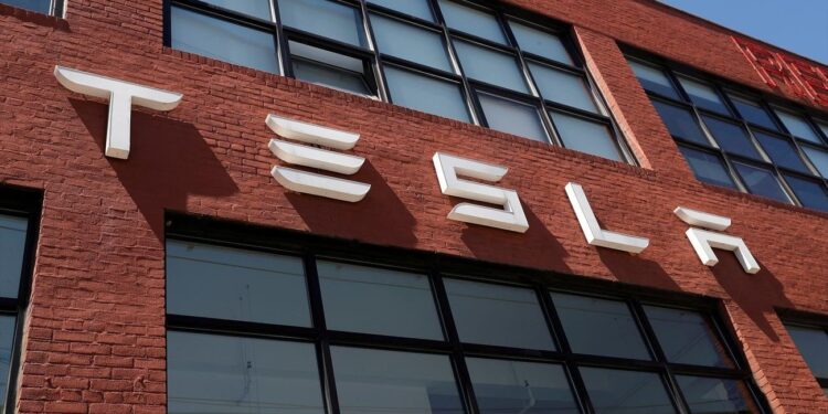 Tesla Autopilot Software betrokken bij fatale crash in Californië