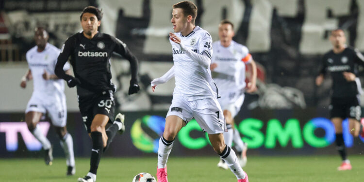 OFI – PAOK in het OAKA-stadion of op de Leoforos: Super League 1 strijd.