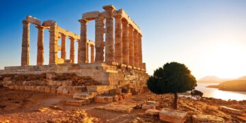 Ontsnap naar de Egeïsche Zee: Win een luxe vakantie voor twee