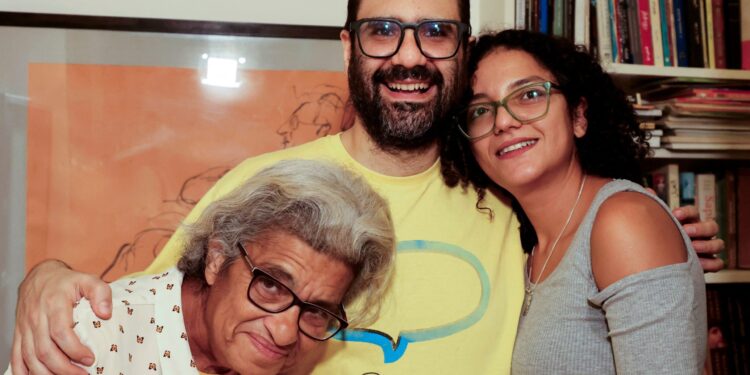 Alaa Abdel-Fatah wint prijs na vrijlating uit Egyptische gevangenschap