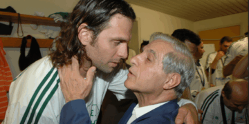 De erfenis van Παύλος Γιαννακόπουλος: Δημήτρης zet zijn werk voort